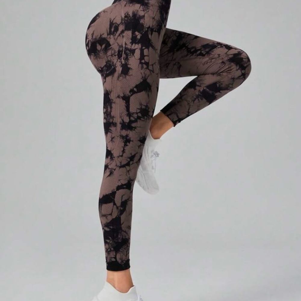 Tie-Dye Leggings